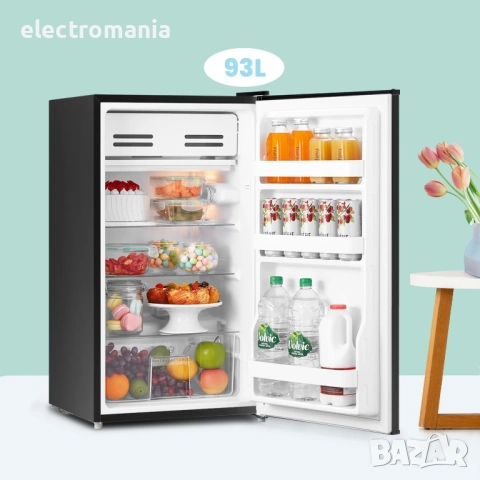 ЧИСТО НОВ!!! малък хладилник Comfee RCD93BL2, снимка 2 - Хладилници - 54861127