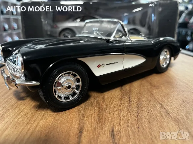 Метална колекционерски модел BBURAGO CHEVROLET CORVETTE 1957 1:18 54.76 лв. / 28 €