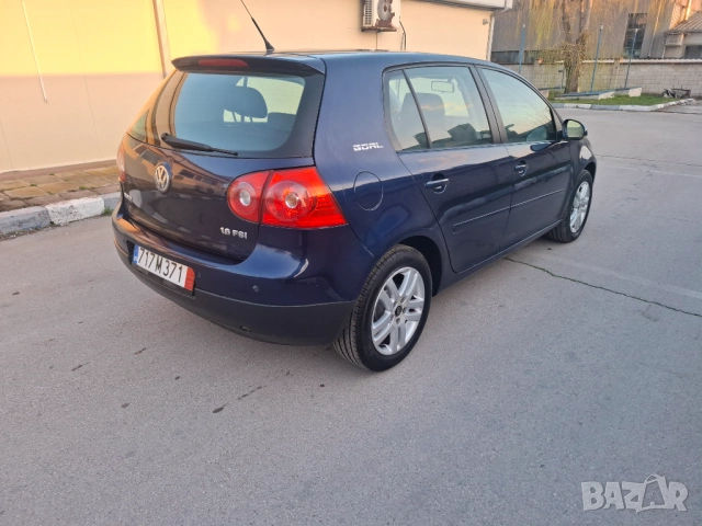 VW Golf V 1.6бензин 147000км.Доказуеми Нов Внос, снимка 4 - Автомобили и джипове - 54003766