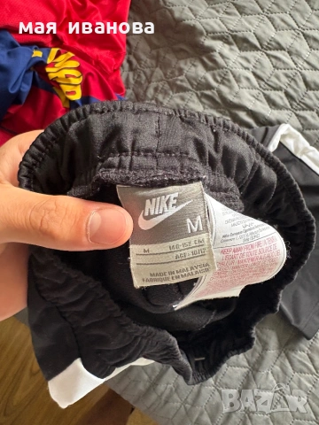 Долнище Nike M размер, снимка 3 - Панталони - 54632174