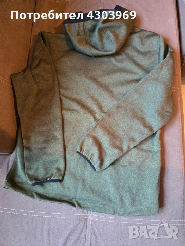Суичър Jack & Jones XL размер, снимка 2 - Суичъри - 54663228