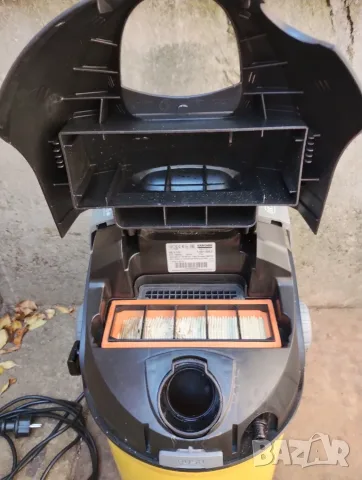 Перяща прахосмукачка KARCHER SE 5.100, снимка 5 - Прахосмукачки - 55606732