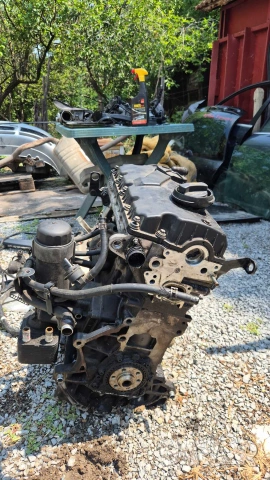 двигател мотор AVF 1.9 131 Пасат 5.5 VW PASAT PASSAT dvigatel motor, снимка 2 - Части - 51744785