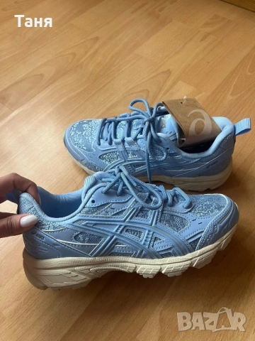 Маратонки Asics