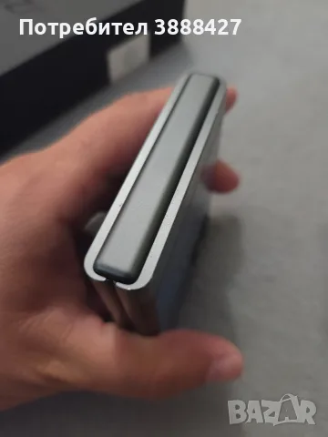 Motorola Razr 50, снимка 7 - Motorola - 55667676