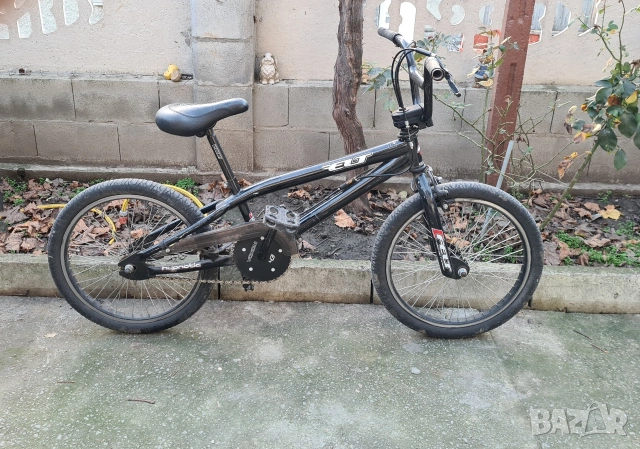 Велосипед BMX уникален велосипед 20 цола С 360° на завъртане, снимка 2 - Велосипеди - 54825293