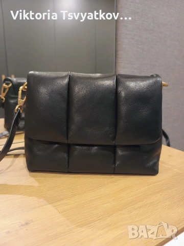 Оригинална кожена чанта Clarks Puffy Crossbody (Естествена кожа), снимка 2 - Чанти - 55239780
