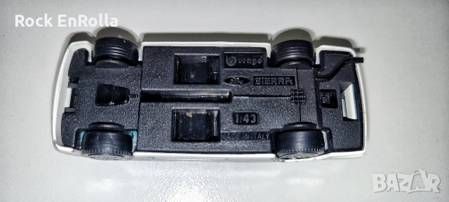 Burago Ford Sierra 1:43, снимка 7 - Колекции - 54569821