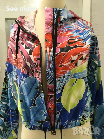 Nike palm tree jungle rain forest дамска ветровка, снимка 5 - Спортни екипи - 54353945