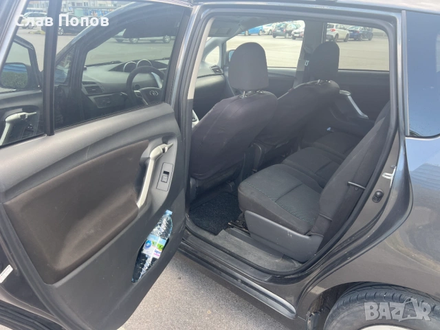 Toyota Verso 2.0D-4D 126, снимка 10 - Автомобили и джипове - 54580880