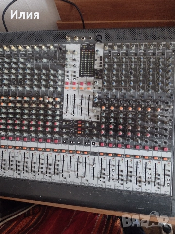 Behringer xenyx xl 3200