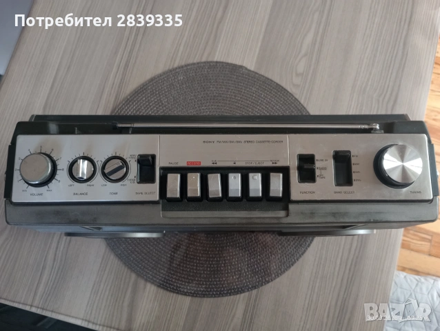 Радиокасетофон Sony cfs-65s , снимка 4 - Радиокасетофони, транзистори - 54786479