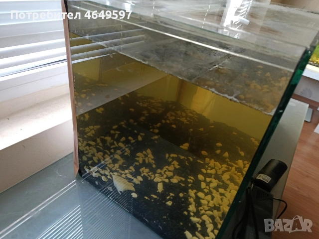 Продавам аквариум с маса към него., снимка 2 - Аквариуми - 54027140