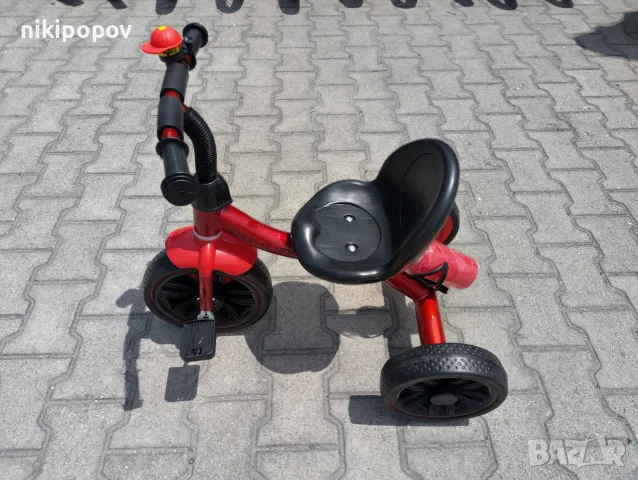 BYOX Триколка Cavalier Lux червен, снимка 4 - Детски велосипеди, триколки и коли - 55440038
