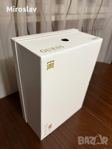 Чисто нова оригинална кутия GUESS за обувки, снимка 4 - Кутии за съхранение - 54488373