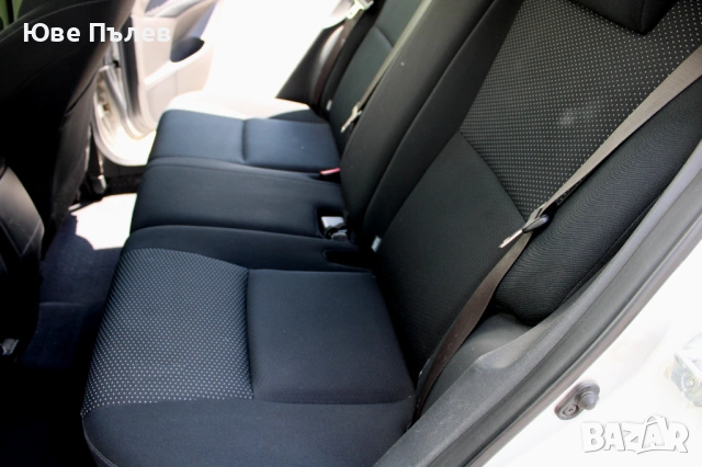 Toyota Auris II 1.6 (132 кс) + ГАЗОВ  ИНЖЕКЦИОН 2013 август, снимка 8 - Автомобили и джипове - 54730145