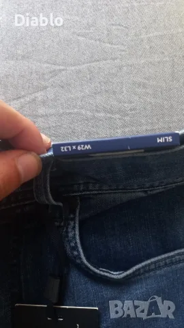 дънки Tommy Hilfiger 29 32 Нови, снимка 7 - Дънки - 55389226