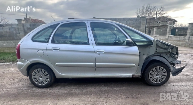 Ситроен Ксара Пикасо 2.0hdi 90hp на Части!, снимка 3 - Части - 54058790
