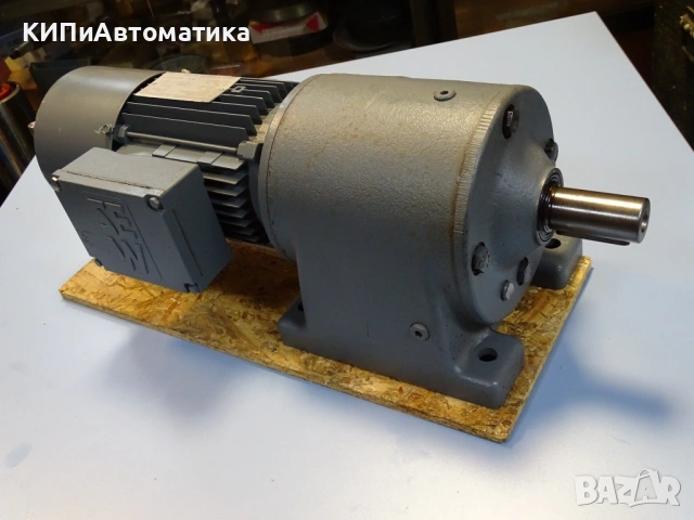 мотор редуктор SEW-EURODRIVE R60DT80K4BM Gear Motor 0.55kW, снимка 6 - Резервни части за машини - 54579893
