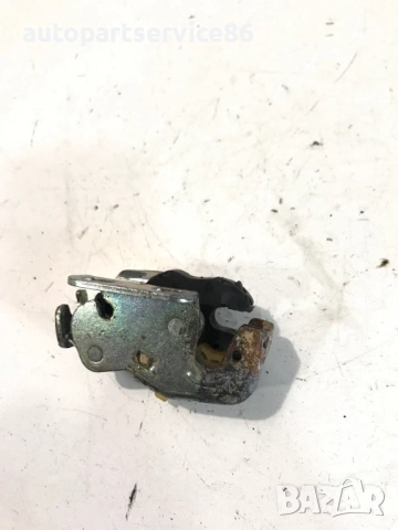 Заключващ механизъм за задна лява врата за Mercedes W639 Vito (2003-2010) A6397400535, снимка 3 - Части - 54165840