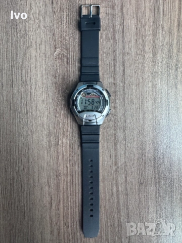 Дигитален часовник Casio