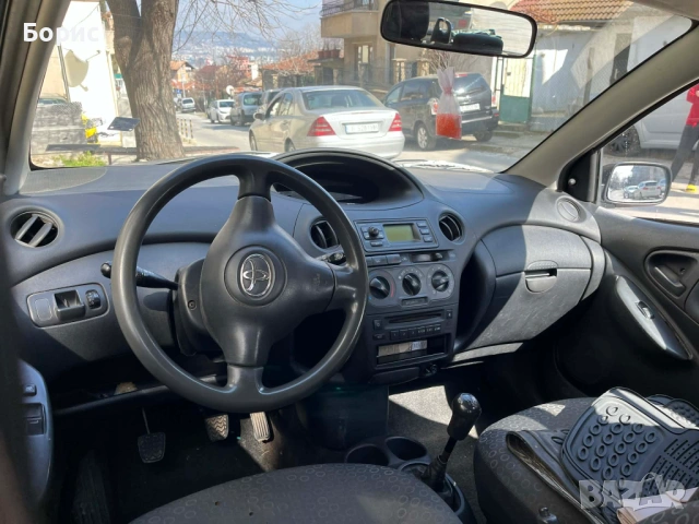 TOYOTA YARIS, снимка 2 - Автомобили и джипове - 54292708