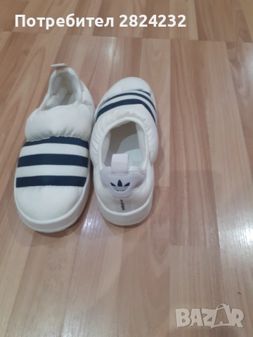 Дамски маратонки ADIDAS , снимка 3 - Маратонки - 54363750