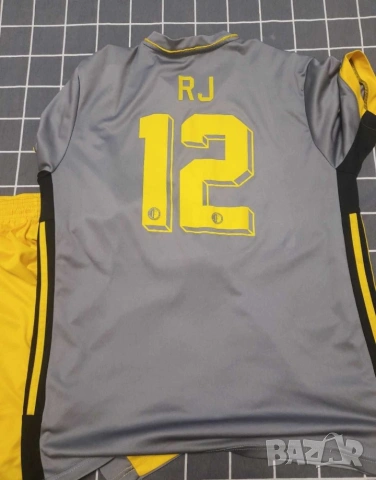 Feyenoord Roterdam Adidas екип XL тениска шорти къси гащи мъжки, снимка 3 - Футбол - 54960103