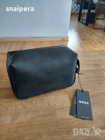 Оригинална чанта/несесер на BOSS, снимка 4 - Чанти - 55236880