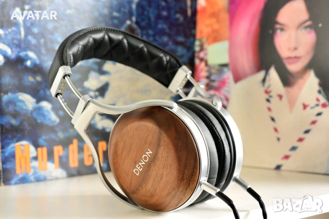 Denon D7200 - Затворена слушалка