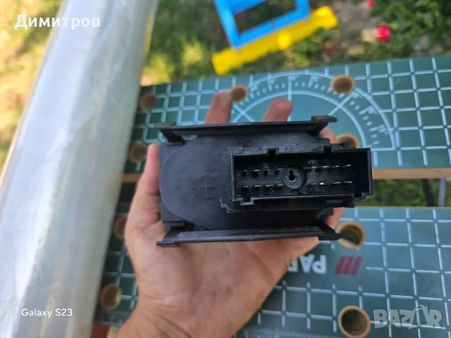 Бутон за фаровете Ford Focus MK2 /MK2.5 в отлично състояние , снимка 2 - Части - 55346010