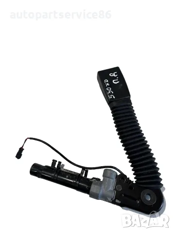Предна дясна закопчалка на предпазен колан за BMW F10 F11 530Xd (2012) 615796400C