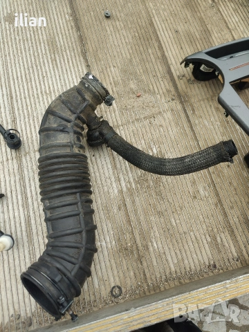 Въздушна тръба за всмукване за KIA CARENS 2.0 CRDi 28138-2G300