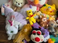 Голям лот с плюшени играчки Мини Маус, Балерина Капучина, Лябубу и други, снимка 3