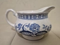 Английска порцеланова каничка за мляко, снимка 1
