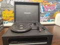 грамофон crosley voyager , снимка 1