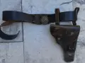 Стар  военноморски кожен колан с кобур, снимка 1