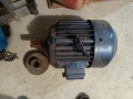 Ел .Двигател 5,5kw 1420 оборота, снимка 1