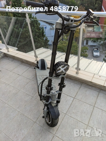 🛴 Vsett 11+ | Отлично състояние |  <1000км | С документи, 3 чипа и 2 зарядни, снимка 3 - Скейтборд, ховърборд, уейвборд - 54933014