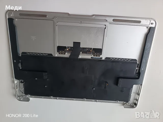 здравейте продавам няколко Матрици различни по големина за Macbook pro и това от снимките , снимка 10 - Лаптопи за работа - 55332518