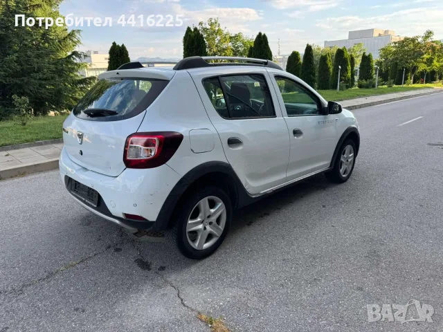 Dacia Sandero 1.5 DCI, снимка 5 - Автомобили и джипове - 54369402