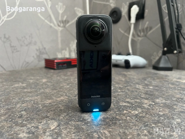 Insta 360 x4 