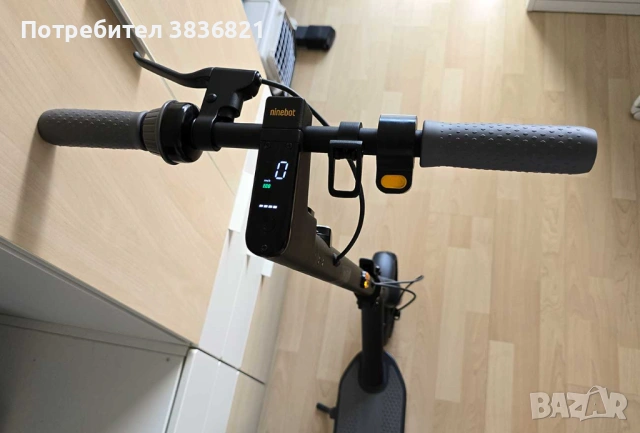 Segway Ninebot Kickscooter MAX G30E II в отлично състояние, снимка 3 - Друга електроника - 54633674