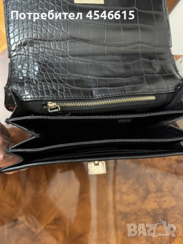 Кожена чанта Zara, снимка 4 - Чанти - 55224604