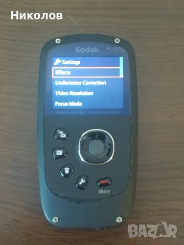 Продавам фотоапарт и видеокамера водоустойчива/удароустойчива Kodak PlaySport ZX5 Camcorder
