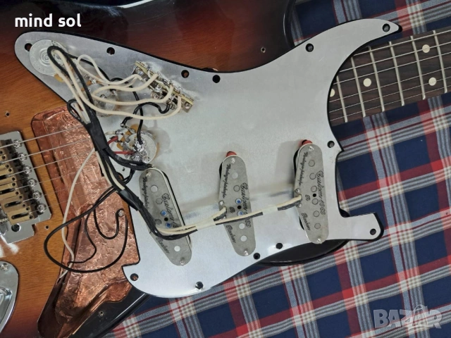 Фендер Fender Roadworn Stratocaster 2008 г. Mexico, снимка 10 - Китари - 54773234