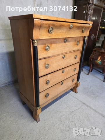 Голям скрин с обков от месинг , снимка 2 - Секции и витрини - 54306059