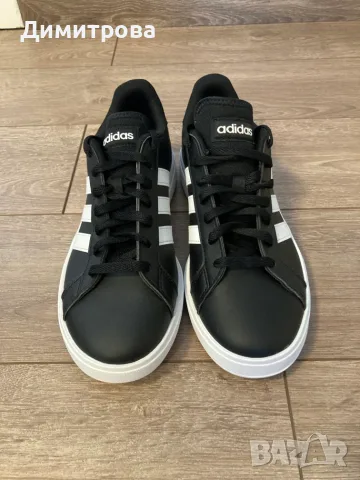 Дамски маратонки Adidas, снимка 3 - Маратонки - 55299678