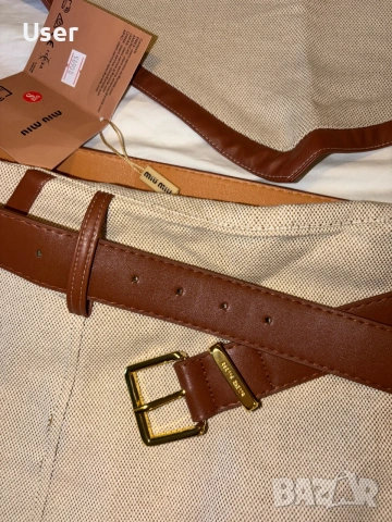 Дамски сет пола и топ Miu Miu , снимка 3 - Комплекти - 55072574