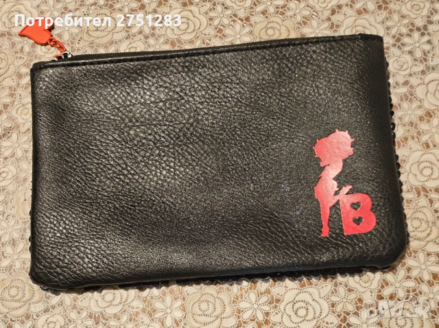 Продавам, снимка 1 - Чанти - 54715724